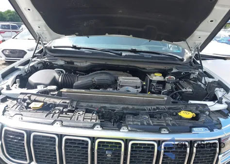 2022 Jeep Wagoneer Series Iii 4X2 from USA, damaged, VIN 1C4SJUDT2NS109461